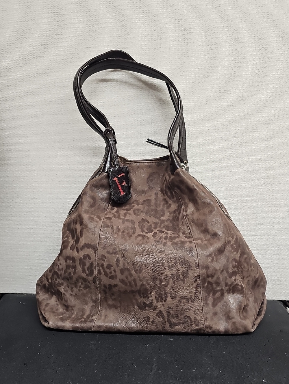 FURLA SOFT LEATHER ANIMAL PRINT SHOULDER TOTE BFPM-04-148